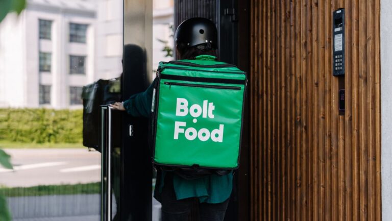 Instaleap e Bolt Food firmam parceria para modernizar encomendas de mercearia online