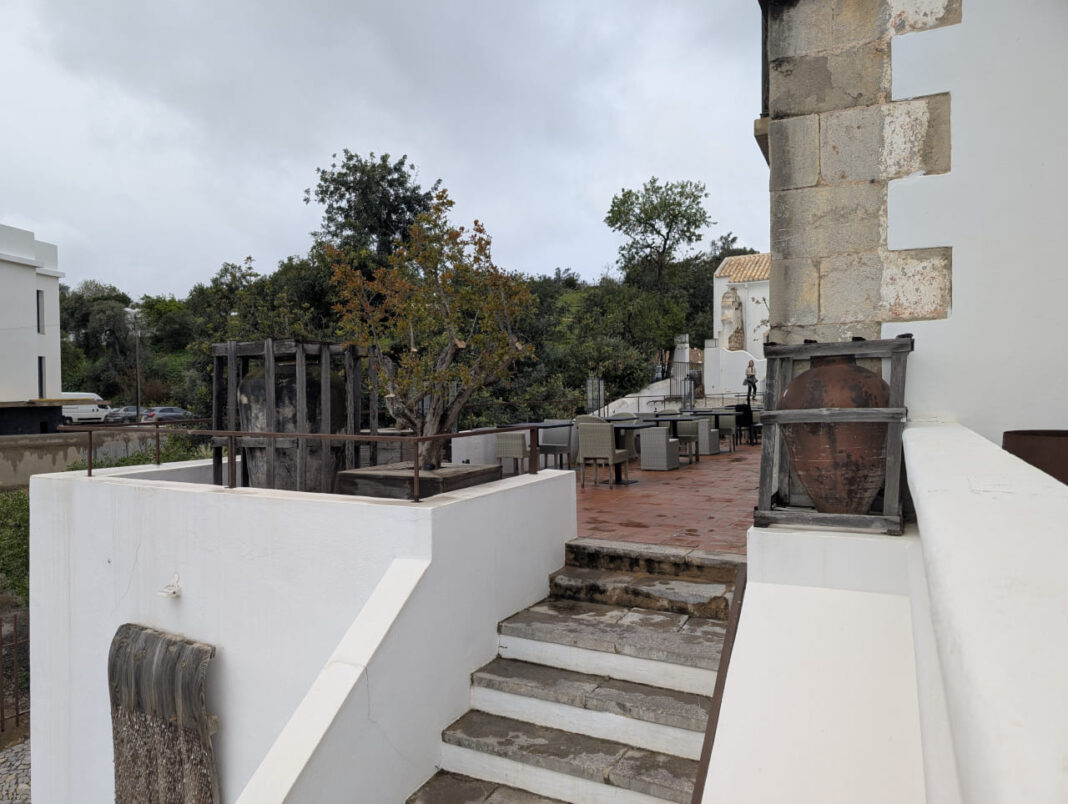 Col&eacute;gio Charm House