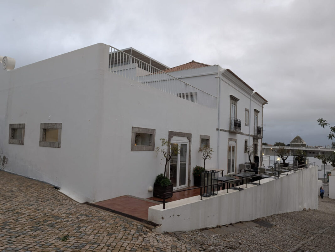 Col&eacute;gio Charm House