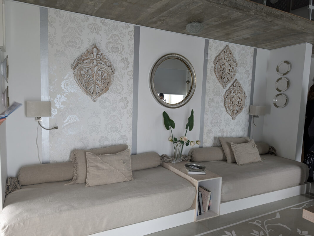 Col&eacute;gio Charm House