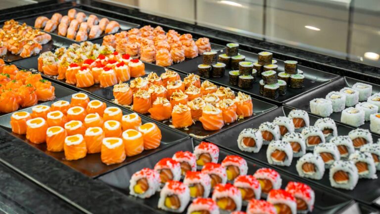 Oriental. No novo restaurante do ViaCatarina Shopping podem encher o prato por menos de 10€
