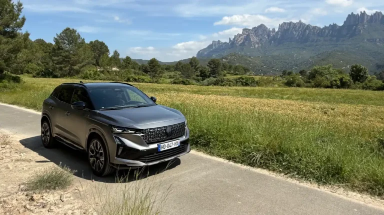 A nova identidade visual da Renault chega agora ao Austral (Primeiras impressões)