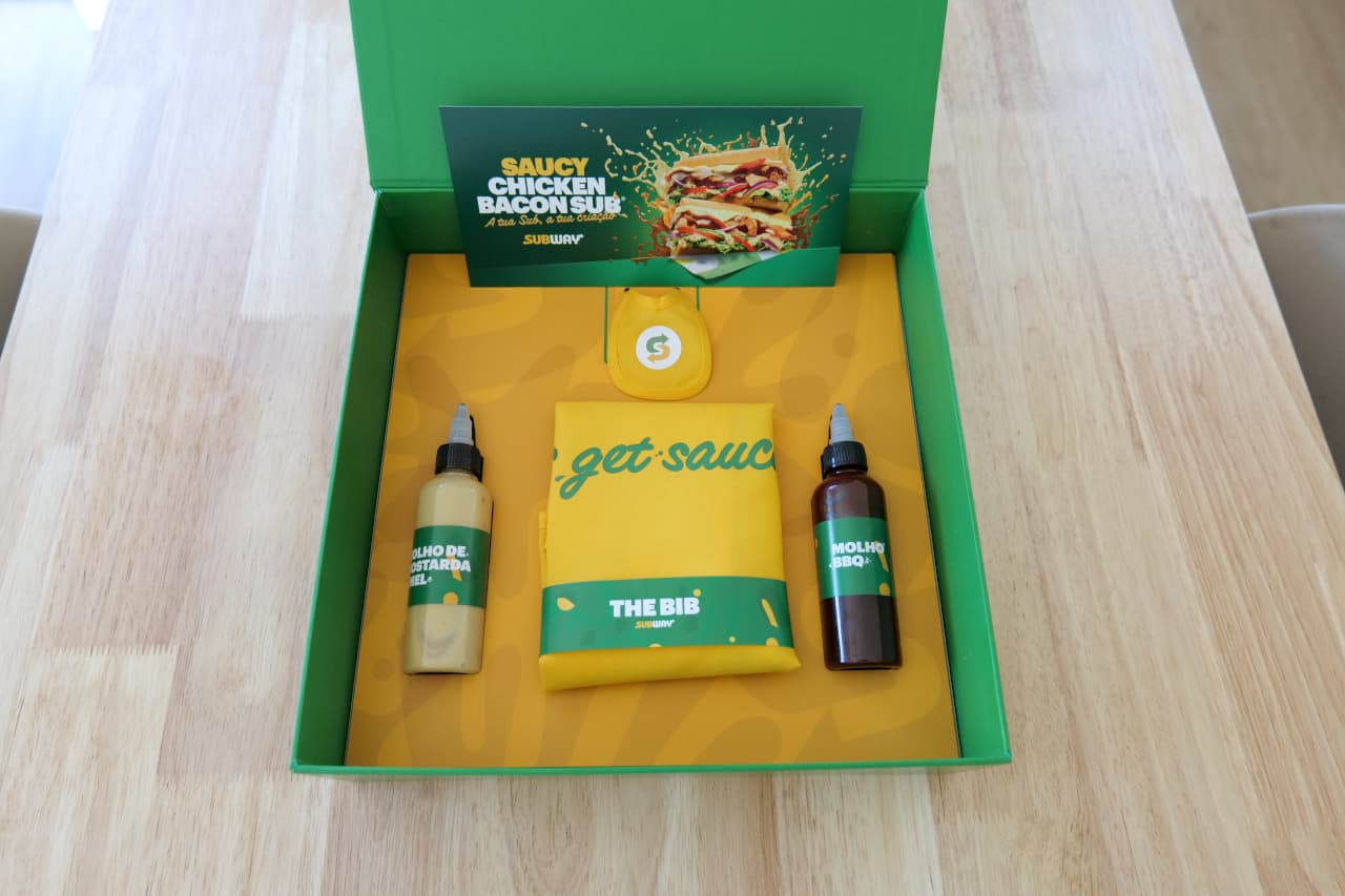 Subway - Saucy Chicken Bacon (press kit)