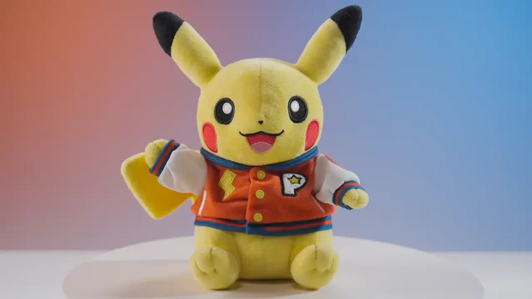 Peluche do Pikachu para o Pok&eacute;mon Worlds 2025