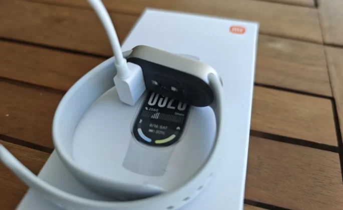 Xiaomi Smart Band 10