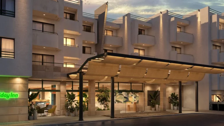Holiday Inn Algarve – Albufeira já abriu portas