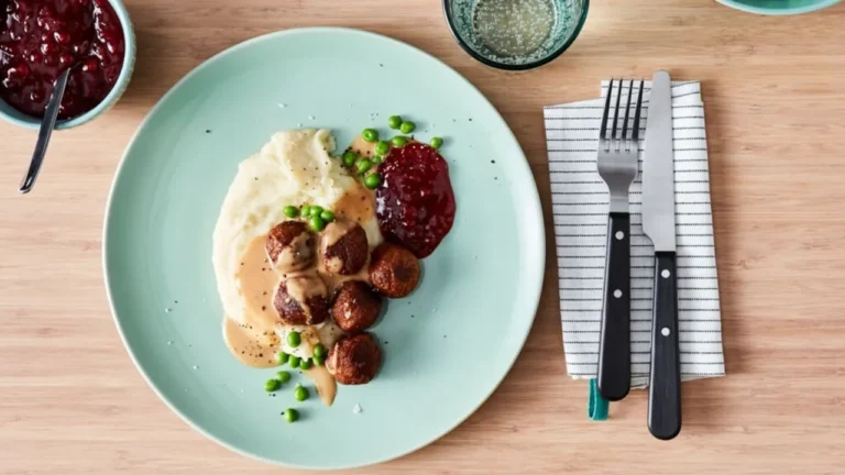 Restaurantes IKEA estão com promoção 2 por 1 às sextas-feiras nos pratos principais