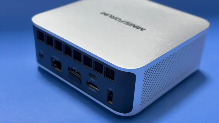 MINISFORUM AI X1 Mini PC