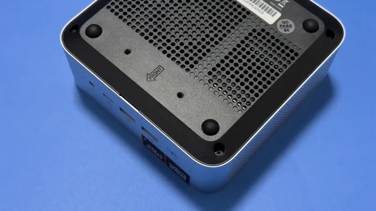 MINISFORUM AI X1 Mini PC