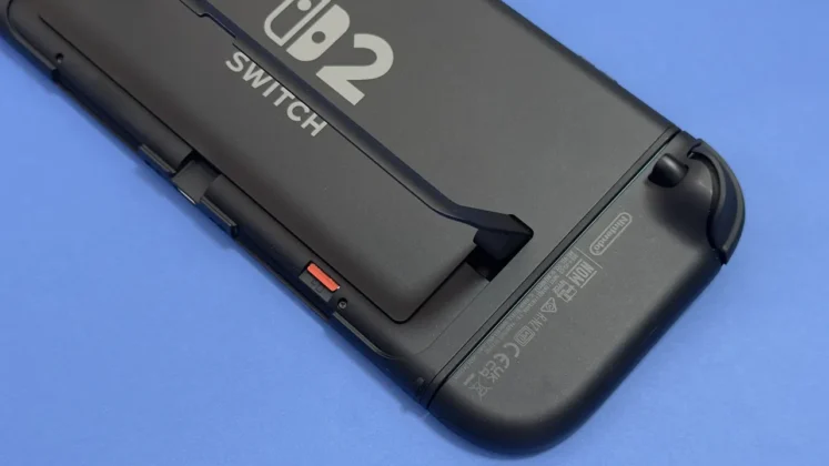 Traseira e parte inferior da Nintendo Switch 2