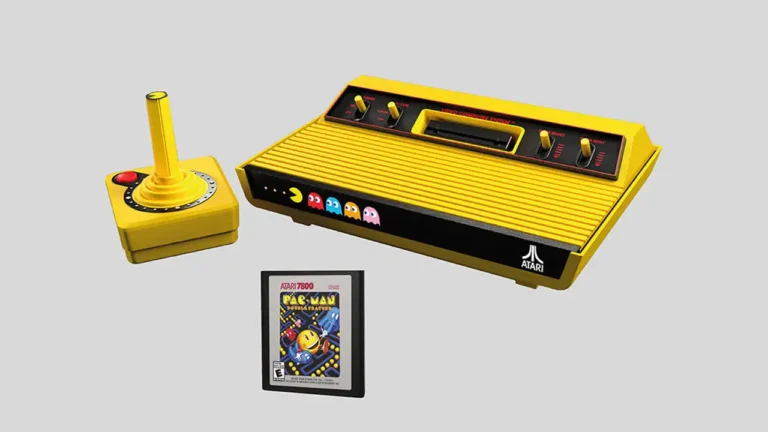 Atari lança nova edição da Atari 2600+ para celebrar os 45 anos de Pac-Man