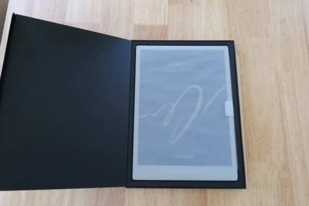 Remarkable Paper Pro - caixa