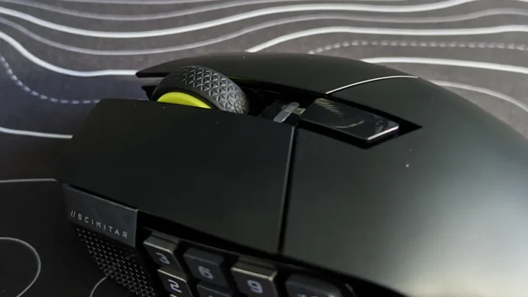 Corsair Scimitar Elite Wireless SE MMO