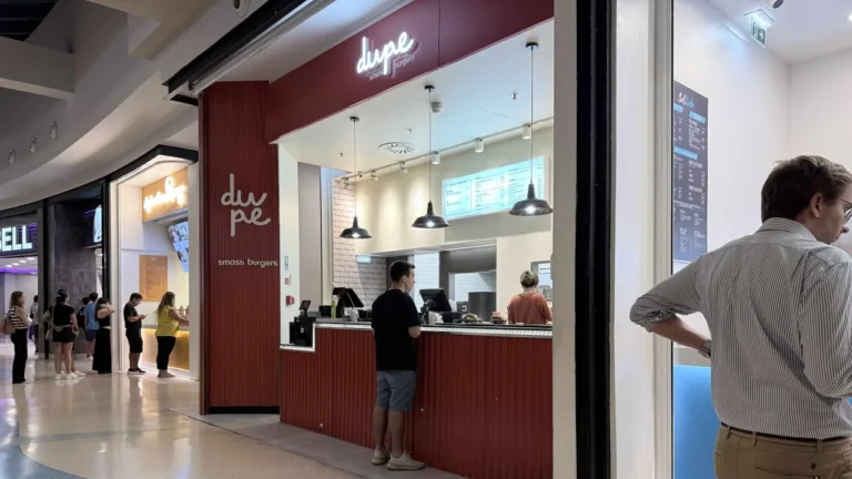 Centro Colombo recebe os smash burgers da Dupe