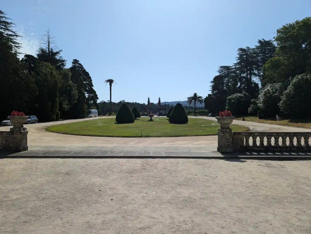 Pal&aacute;cio da Brejoeira - jardins