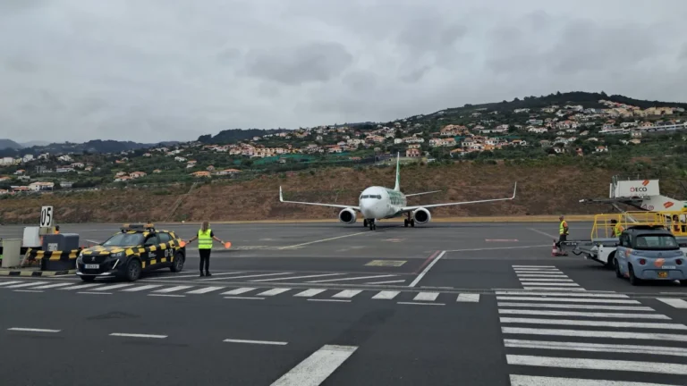 Transavia inaugurou voo direto entre Marselha e Funchal