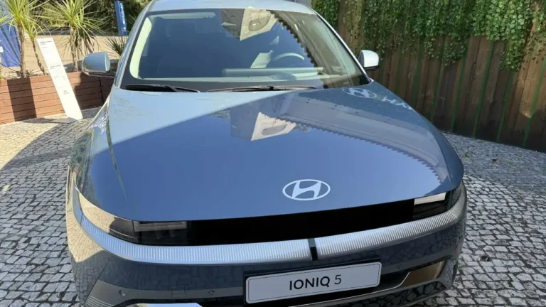 Hyundai IONIQ 5 renovado com mais autonomia, tecnologia e melhorias no design