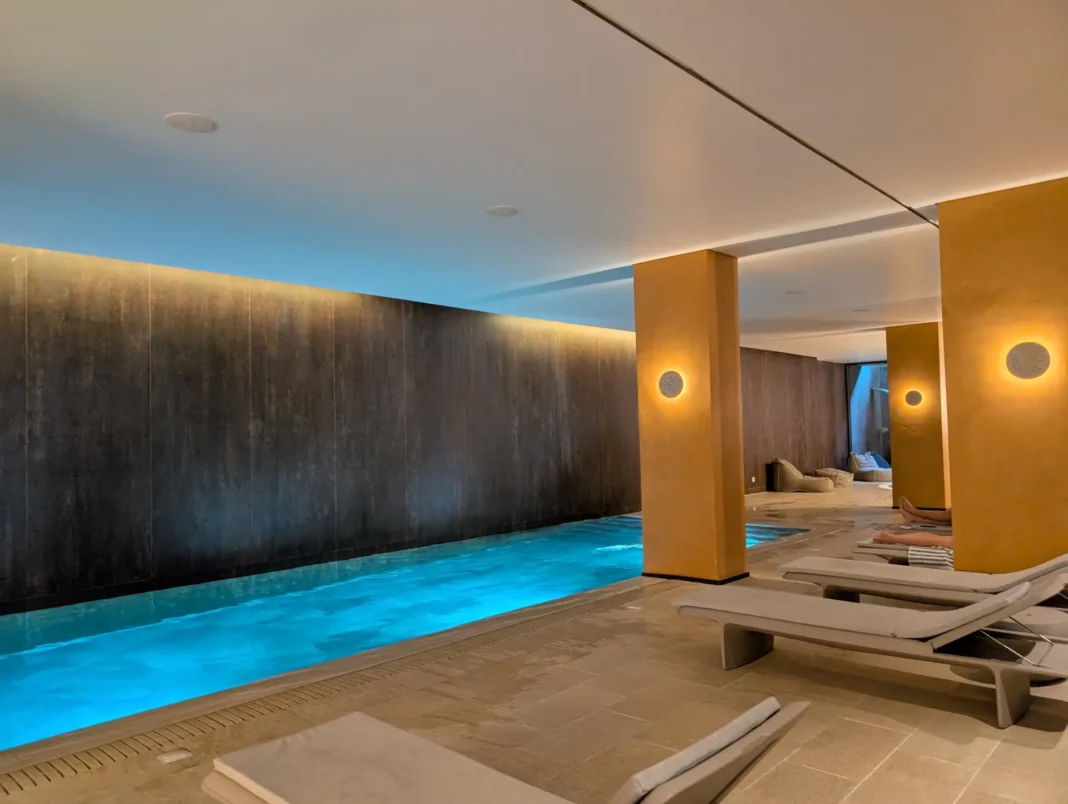 Sines Sea View - piscina interior