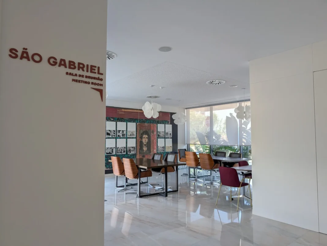 Sines Sea View - Sala de reuni&otilde;es