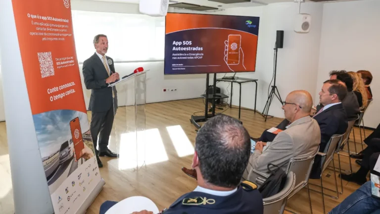 Aplicação SOS Autoestradas substitui postos SOS físicos nas vias com portagem em Portugal