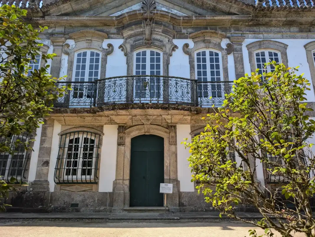 Pal&aacute;cio da Brejoeira - traseiras