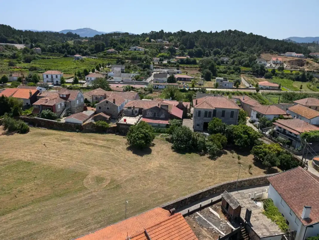 Torre da Lapela - Vista parcial