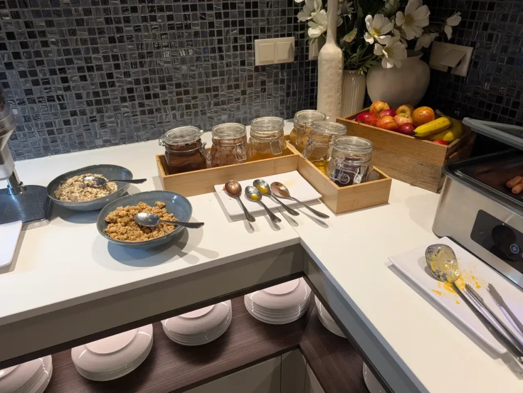 M'AR De AR Auria - pequeno-almo&ccedil;o