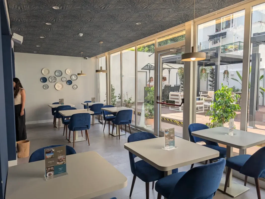 M'AR De AR Auria - sala pequeno-almo&ccedil;o