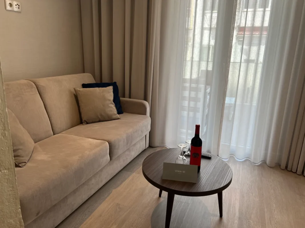 M'AR De AR Auria - sala do quarto