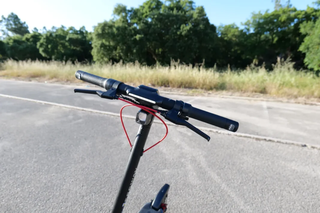 ninebot f3 pro vista frente guiador