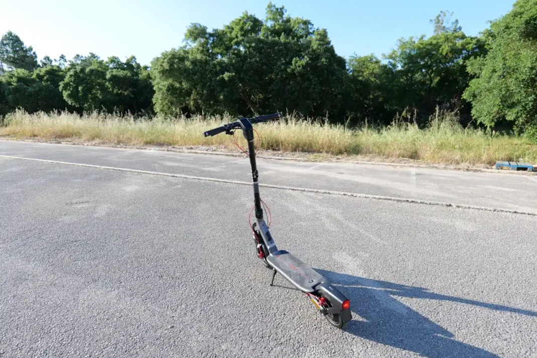 Ninebot F3 Pro - vista geral