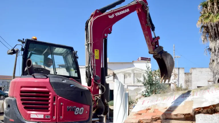 Obras do novo Mercado Municipal de Quarteira avançam com investimento de 20,5 milhões de euros