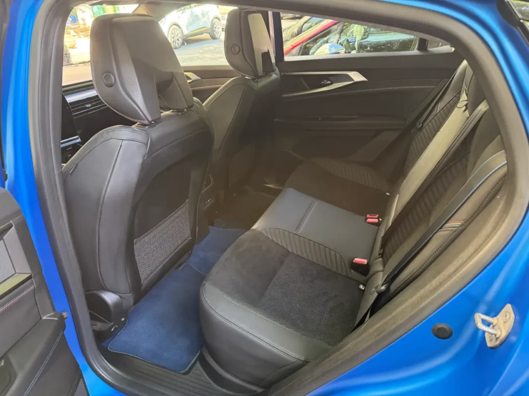 Renault Rafale Atelier Alpine 300cv 4x4 Hybrid Plug-in