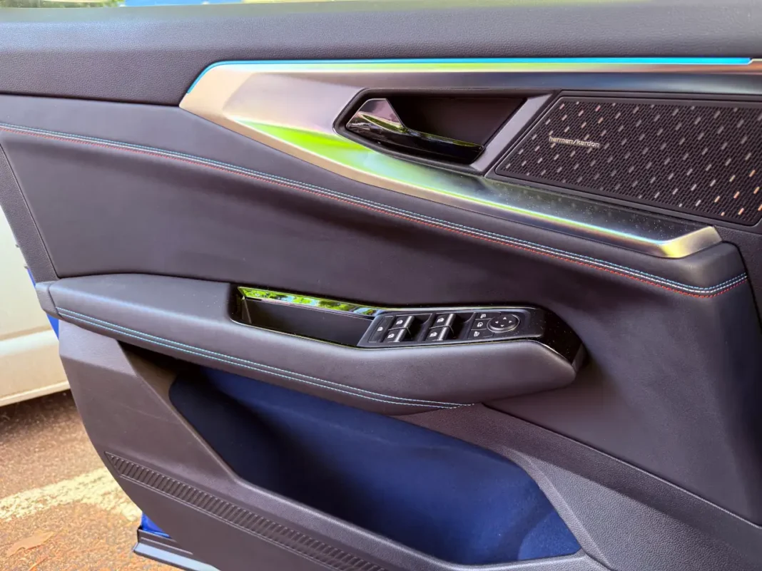 Renault Rafale Atelier Alpine 300cv 4x4 Hybrid Plug-in