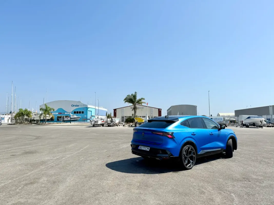 Renault Rafale Atelier Alpine 300cv 4x4 Hybrid Plug-in