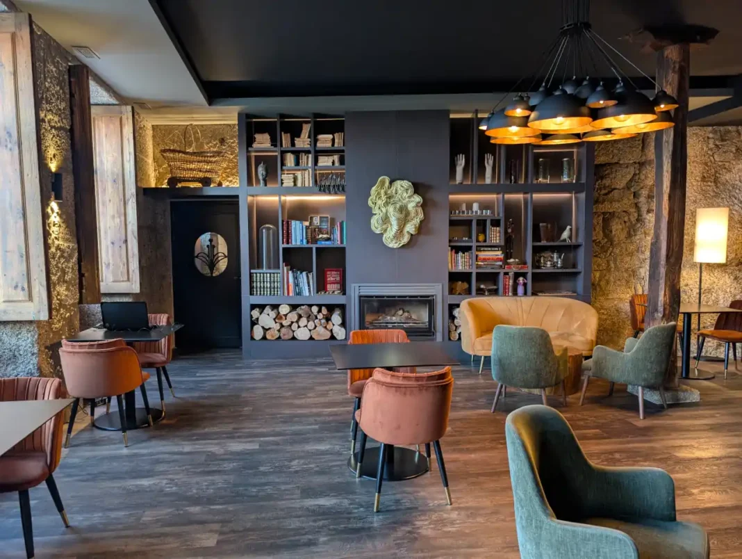 Pena D'&Aacute;gua Boutique Hotel & Villas