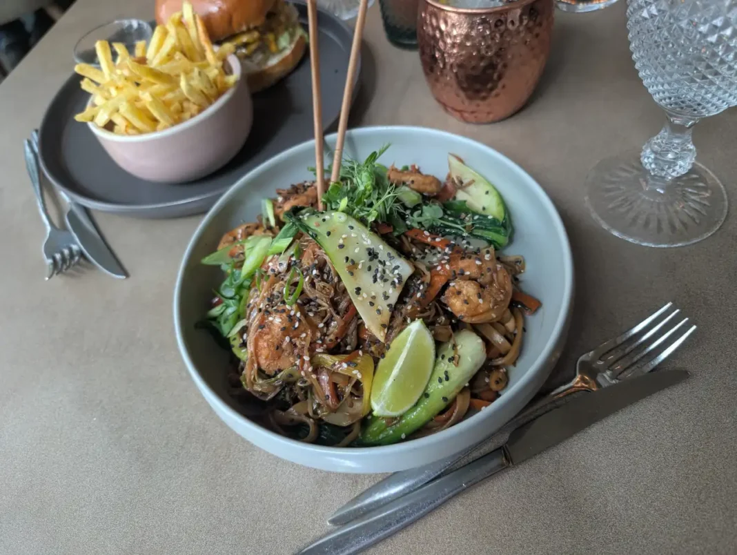 Boshq - Pad Thai de Camar&atilde;o