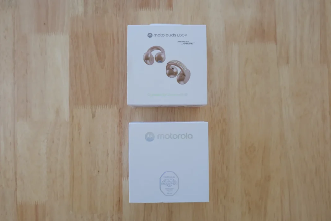 MOTOROLA Moto Buds Loop Premium (Bege) - Cristals by Swarovski