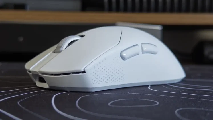 Corsair Sabre V2 Pro Ultralight