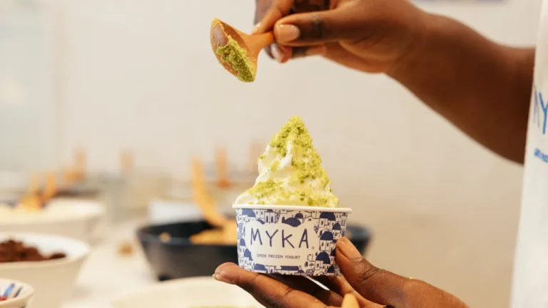 MYKA chegou a Portugal com uma primeira loja em Lisboa cheia de iogurte grego artesanal