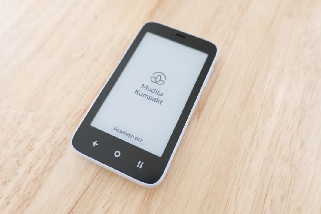 Mudita Kompakt - Power off