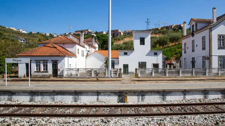 Modernização da Linha do Douro avança com eletrificação do troço Marco–Régua