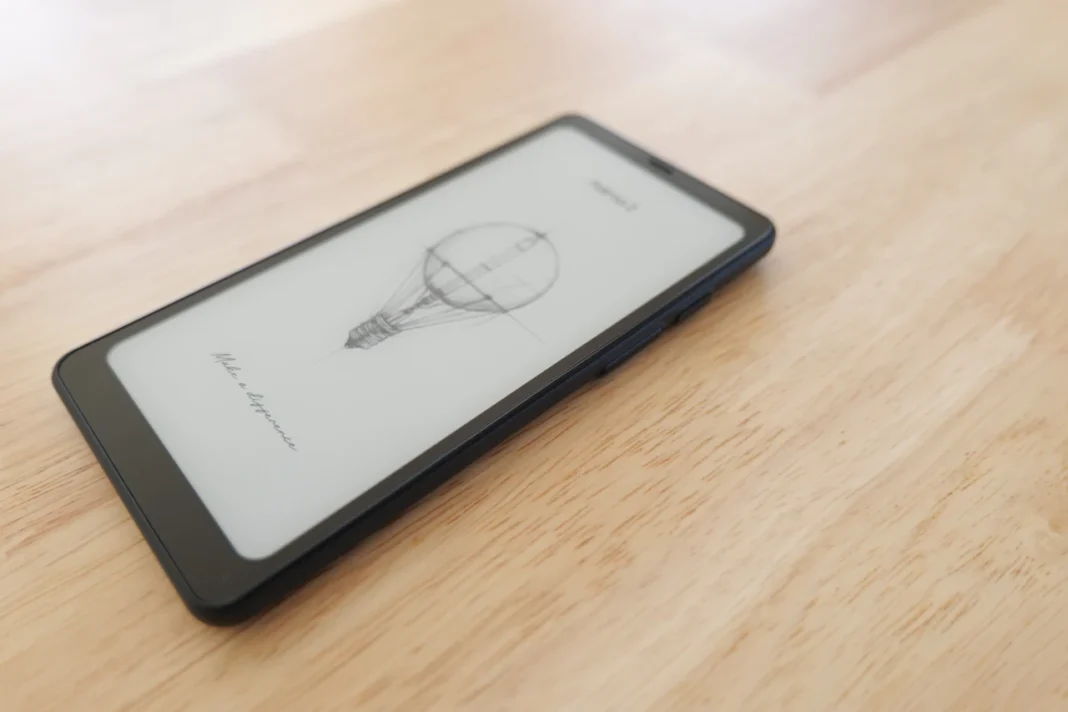 Boox Palma 2 - vista lateral direita