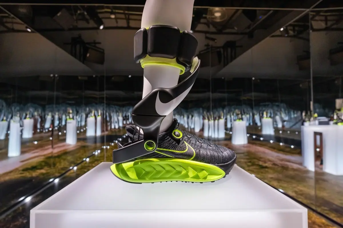 Nike revela o Project Amplify, o primeiro ténis de corrida motorizado do mundo 1 Nike Project Amplify