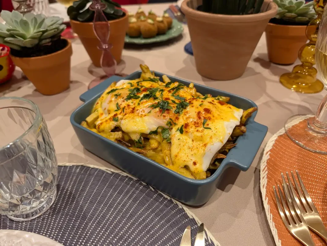 Angels Bar - Ovos rotos com molho holand&ecirc;s trufado