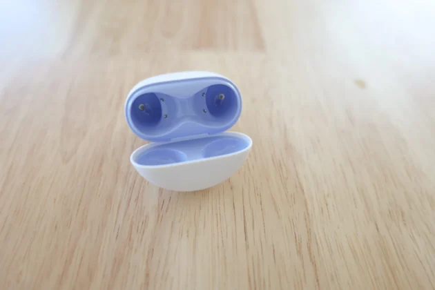 Pixel Buds 2a - estojo aberto