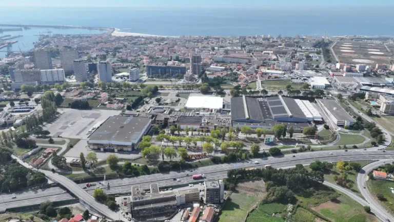 Fundo que gere a Exponor está à venda