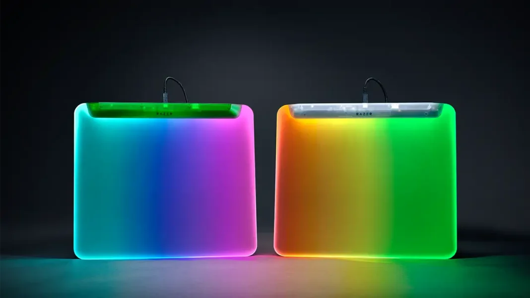 Razer Phantom White Firefly V2 Pro