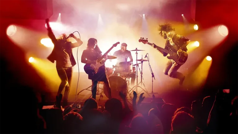 Rock Band 4 vai ser retirado das lojas digitais a 5 de outubro