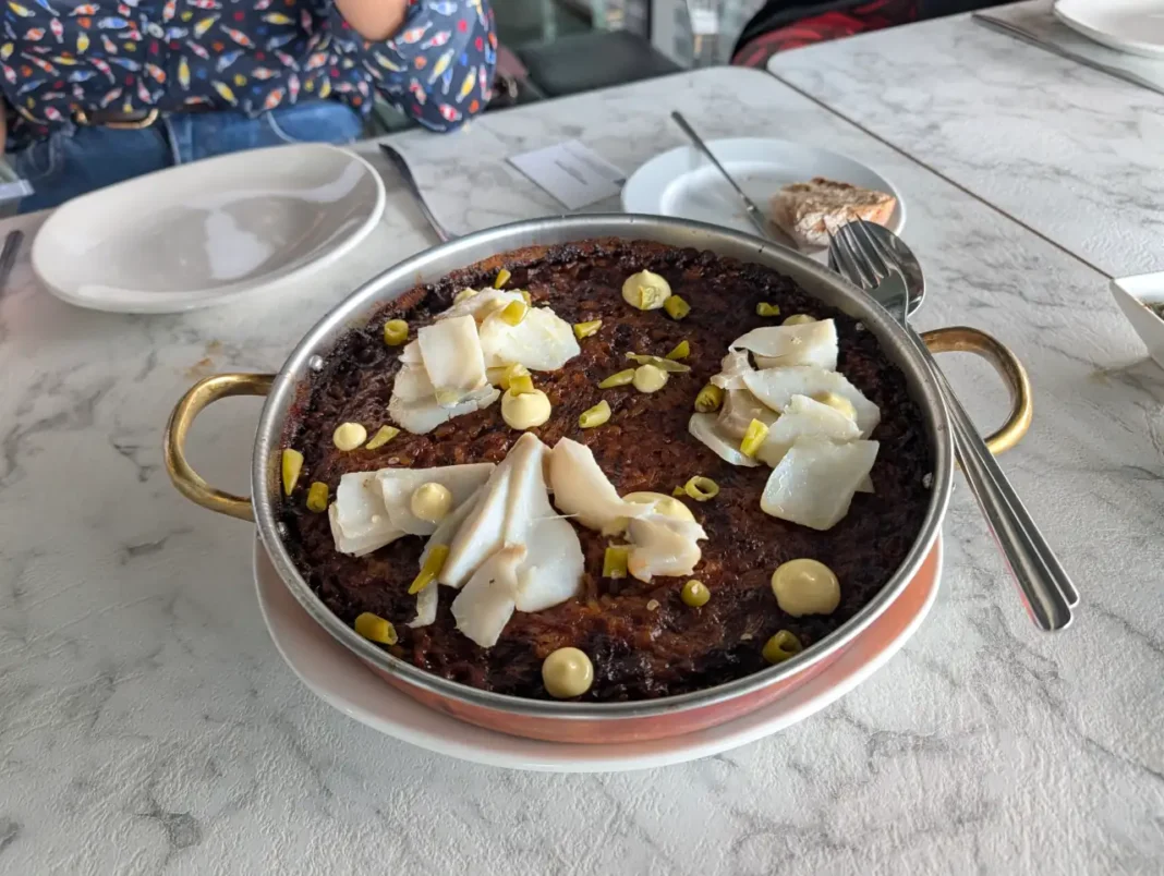 The Mix - Arroz de bacalhau caramelizado com piparras marinadas com lim&atilde;o